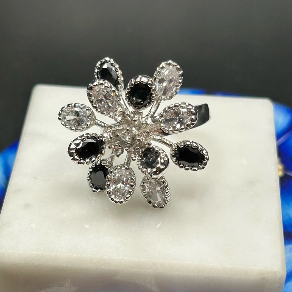 Fashion Cocktail Costume Ring Black Clear Rhinestones silver tone #K55 size 8